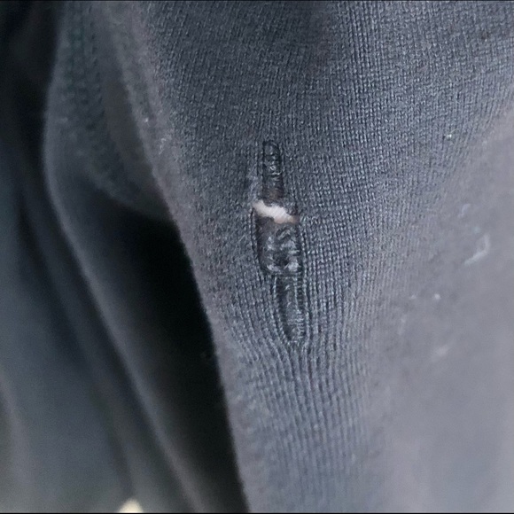 High Rise Wunder Unders. Size 8. - Picture 4 of 4